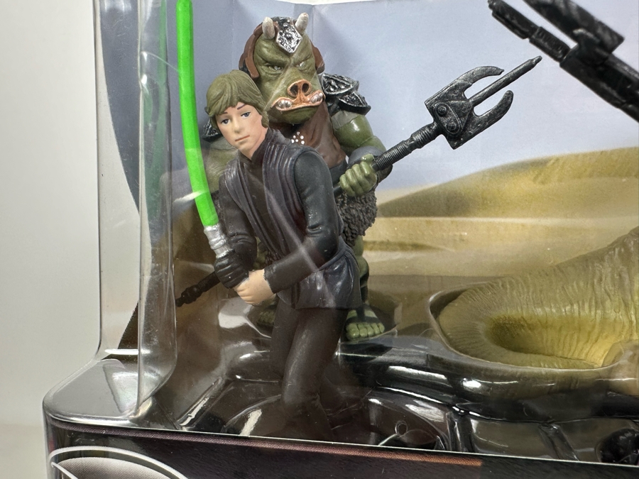 Pair Of Disney Store Star Wars Playsets: A New Hope Figurine Playset & Return Of The Jedi Figurine Playset New In Packaging [Photo 10]