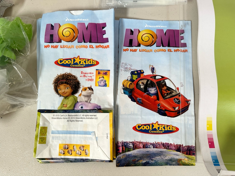 DreamWorks Home Movie Carl's Jr. / Hardee's Happy / Kid's Meal Toys Project Box With Prototype Toy Samples Cool Kids Designed By The CDM Company 2015 [Photo 8]