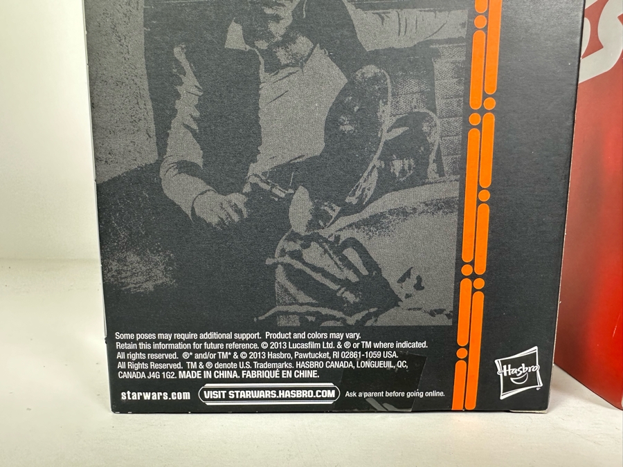 Pair Of Star Wars The Black Series Action Figures: Hans Solo / Rey (Jakku) & BB-8 Plus Star Wars Deluxe Die Cast Vehicle Kylo Ren Command Shuttle [Photo 8]