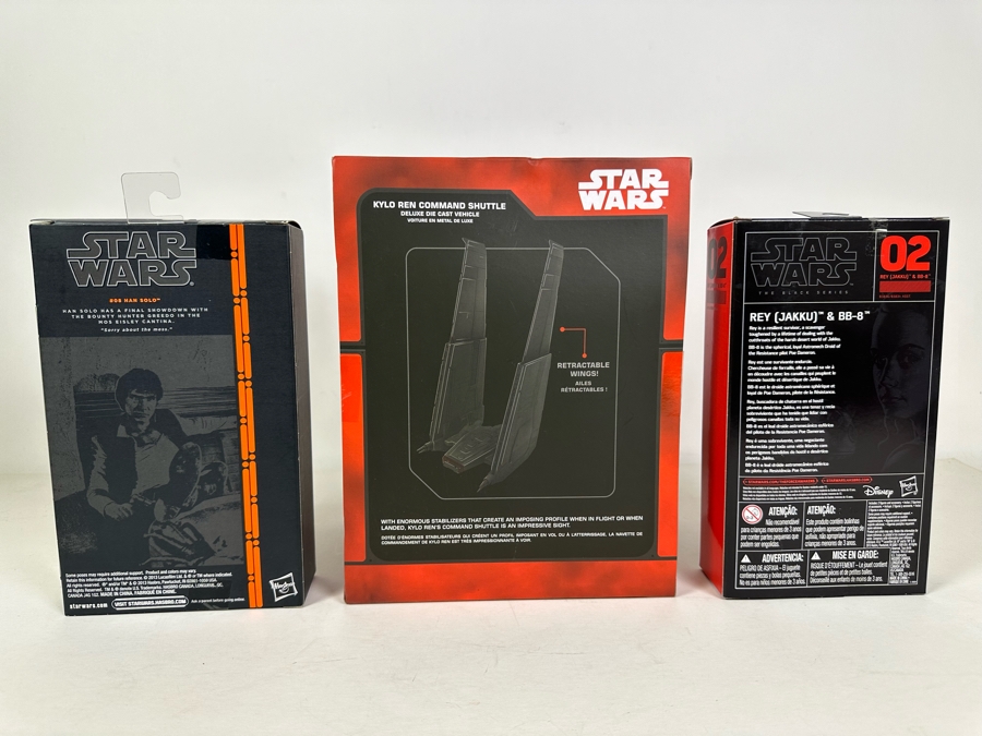 Pair Of Star Wars The Black Series Action Figures: Hans Solo / Rey (Jakku) & BB-8 Plus Star Wars Deluxe Die Cast Vehicle Kylo Ren Command Shuttle [Photo 7]