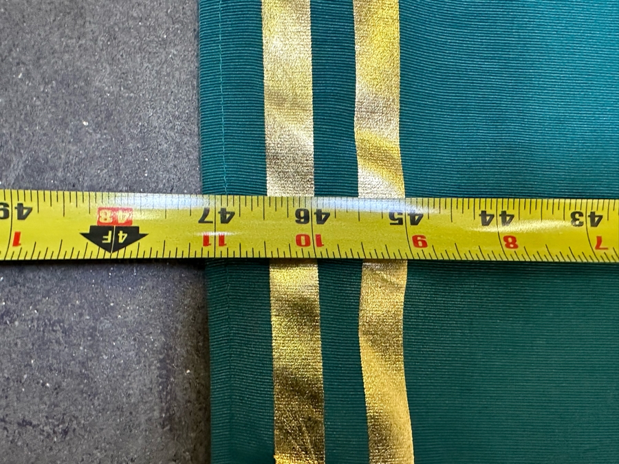 Walt Disney Classics Collection Store Banner Flag 47 X 34 [Photo 3]