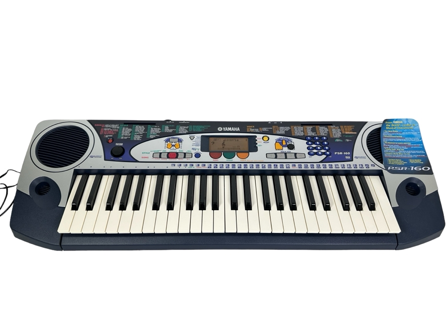 YAMAHA PSR-160 Portable Keyboard Piano 36W X 12D X 4H [Photo 1]