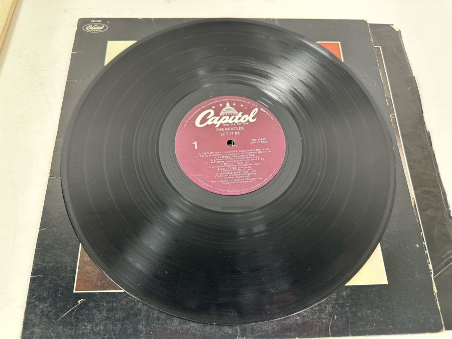 Beatles Vinyl Records: The White Album, Let It Be & Abbey Road [Photo 7]