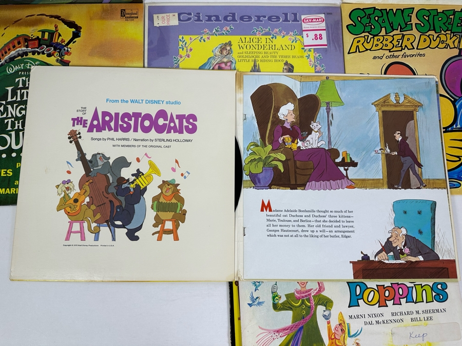 Various Walt Disney & Kids Vinyl Records [Photo 10]