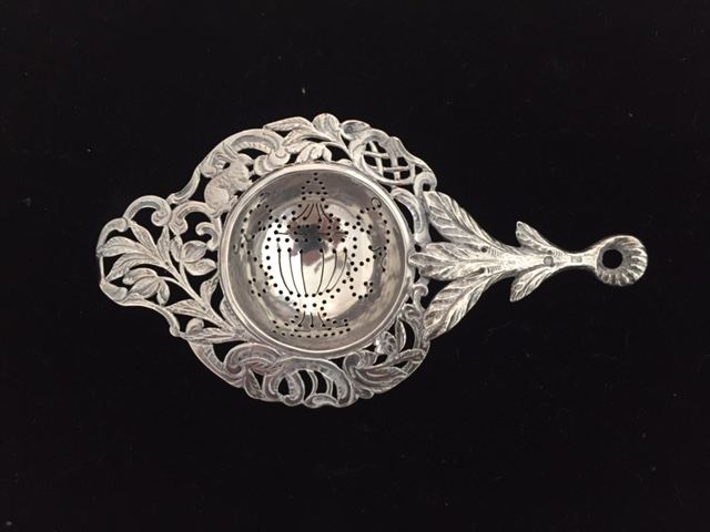Vintage Silver Plate Elaborate Tea Strainer [Photo 1]