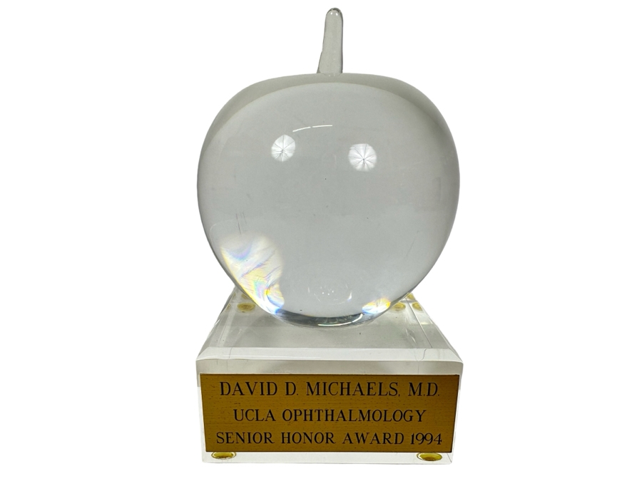 Vintage Tiffany & Co Crystal Apple Award Engraved To Dr. David D. Michaels, UCLA Ophthalmology 5W [Photo 1]