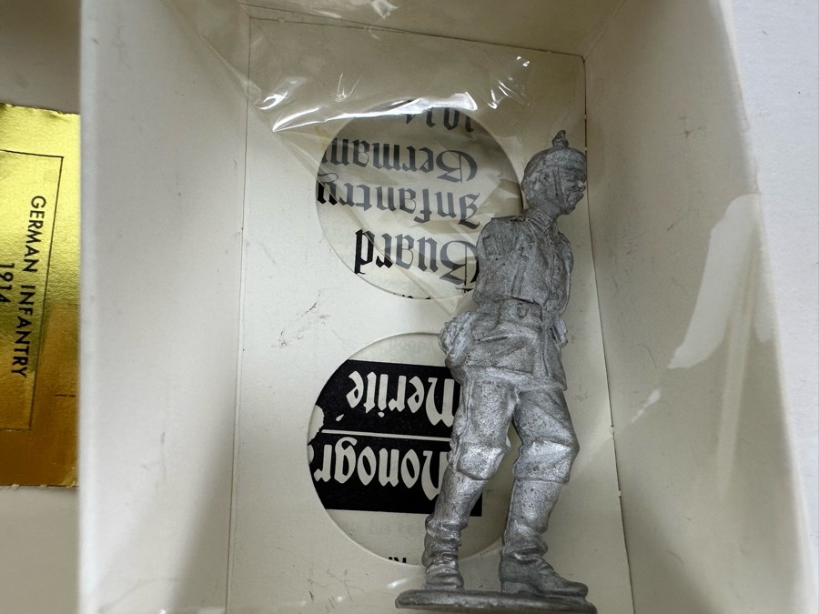 Vintage 1968 Monogram Merite Prussian Guard Infantry Germany 1914 Soft Metal Miniature Kit With Box [Photo 7]