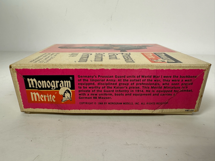 Vintage 1968 Monogram Merite Prussian Guard Infantry Germany 1914 Soft Metal Miniature Kit With Box [Photo 9]