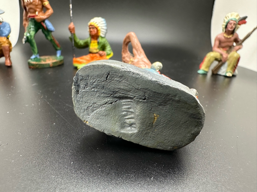 Vintage Toy Cowboys And Indians Miniature Figures Of Various Makes [Photo 13]