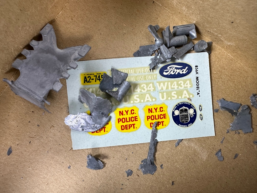 Vintage Hubley Metal Car Kit For The Model A Phaeton [Photo 7]