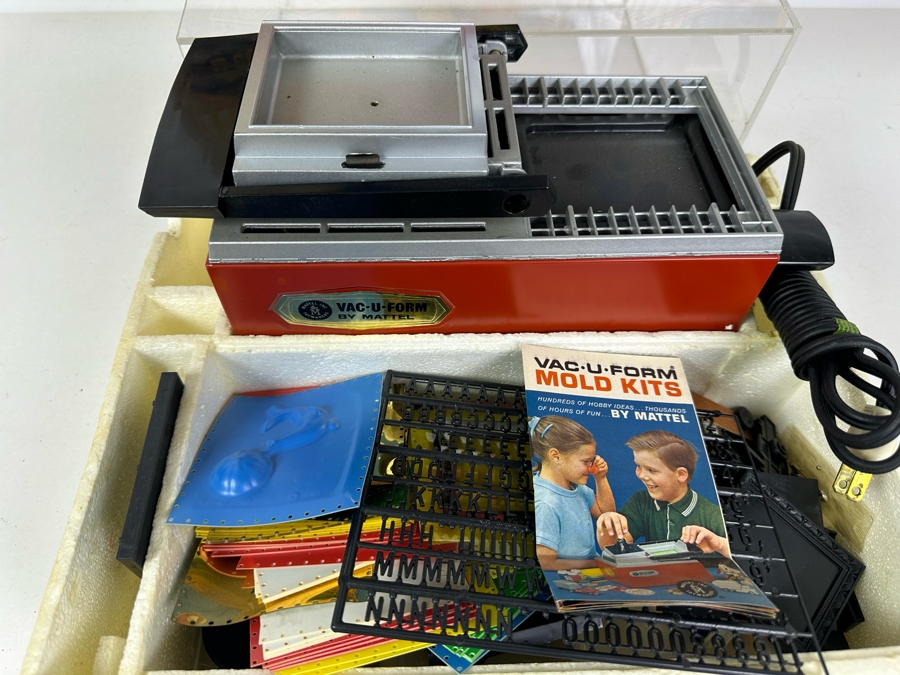 Vintage 1965 Mattel Vac-U-Form Toy (Missing Bottom Of Box) [Photo 8]