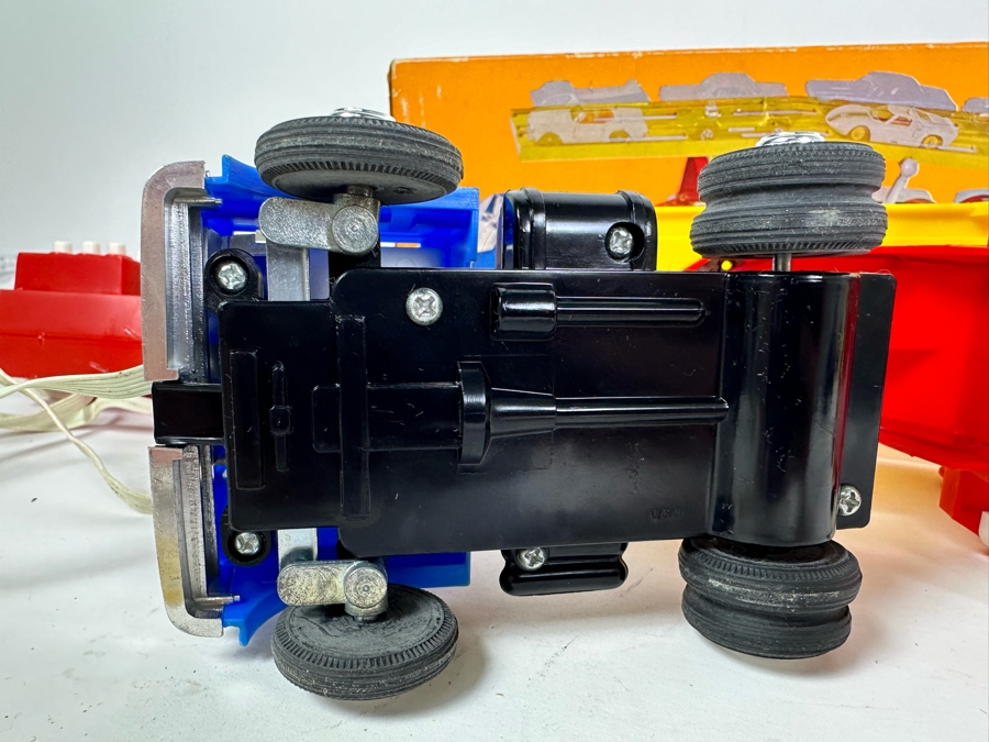 Vintage 1970s SEARS Battery-Powered Mini-Car Transporter With Box (Appears Unused) [Photo 10]