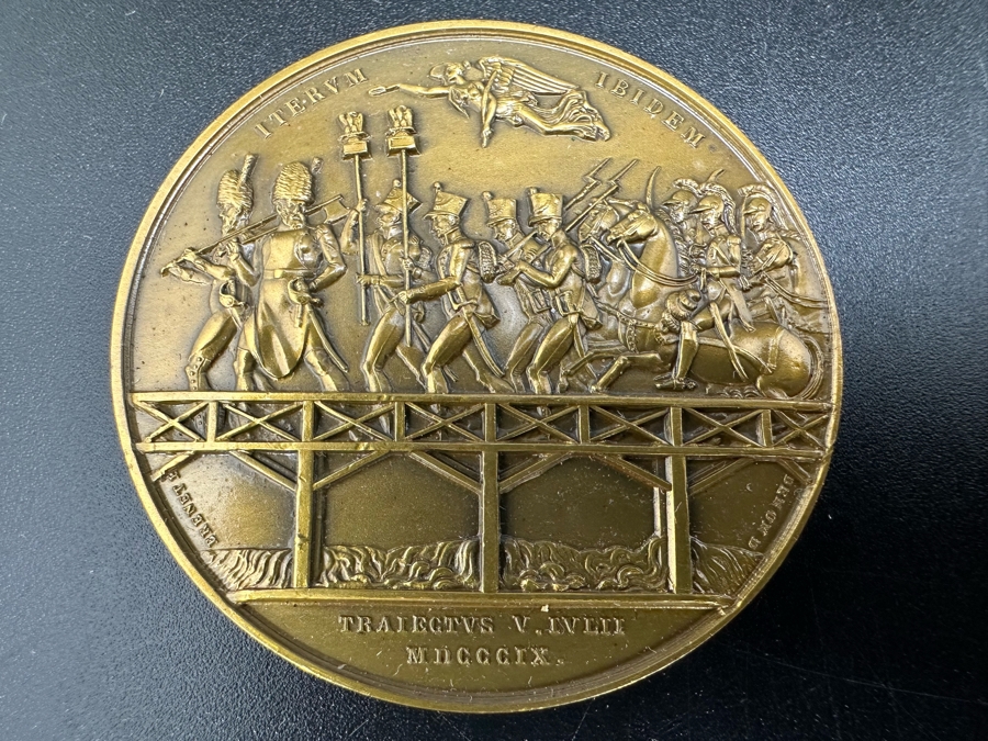 Vintage French Bronze Commemorative Medallion Medal 1809 Napoleon I 1812 Battle Of Aspern-Essling With Original Case 1 9/16'W [Photo 4]