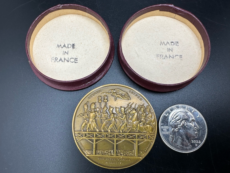 Vintage French Bronze Commemorative Medallion Medal 1809 Napoleon I 1812 Battle Of Aspern-Essling With Original Case 1 9/16'W [Photo 2]