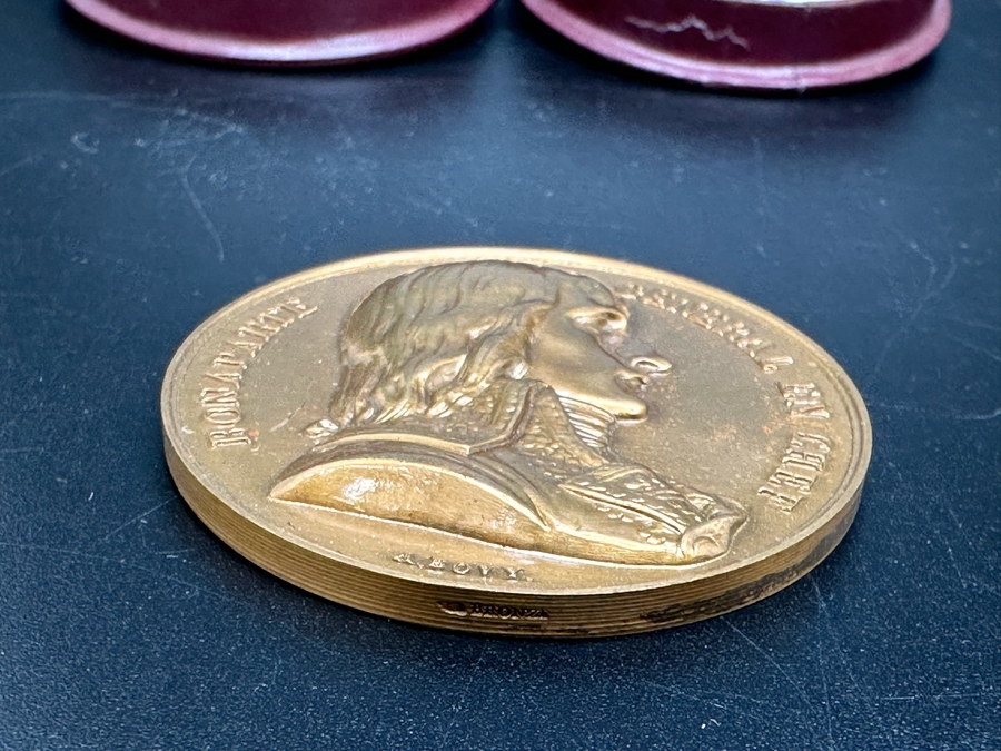 Vintage French Bronze Commemorative Medallion Napoleon I The Battle Of The Pyramids Egypt With Original Case 1 9/16'W [Photo 8]