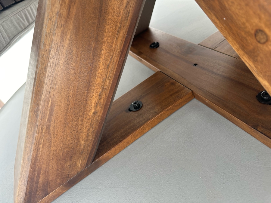 Six Pottery Barn Wooden Chairs And Pottery Barn 48' Round Pedestal Table Retails $3,362 [Photo 12]