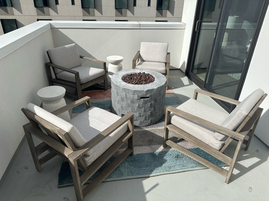 Four Pottery Barn Armchairs 27.5W X 30D X 30H Retails $1,174 [Photo 5]