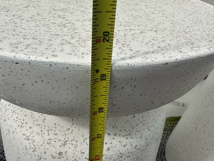 Pair Of Modern Resin Side Tables 14W X 19.5H [Photo 4]