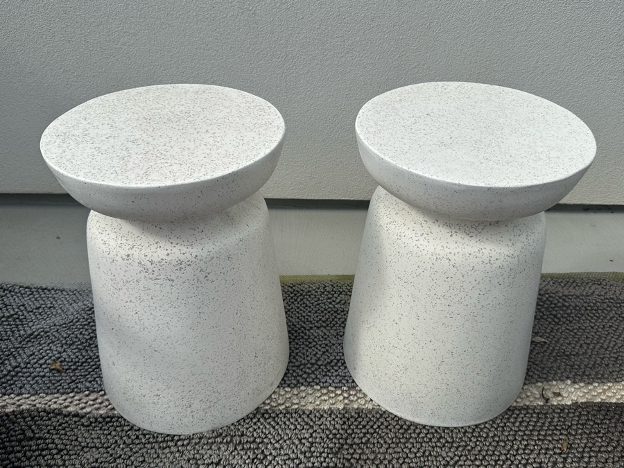 Pair Of Modern Resin Side Tables 14W X 19.5H [Photo 3]