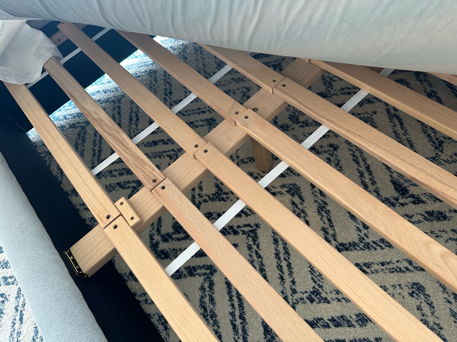 West Elm Platform Bed With Queen Mattress & Bedding Retails $1,930 [Photo 6]