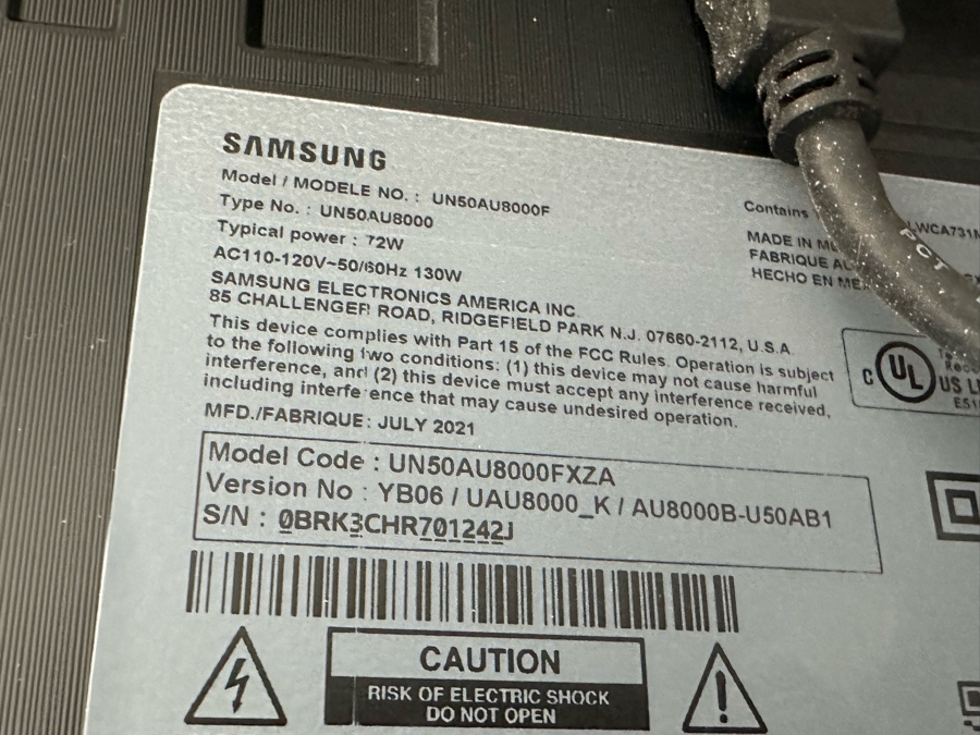 Samsung 50' Crystal UHD 4K Smart TV Model UN50AU8000F [Photo 5]