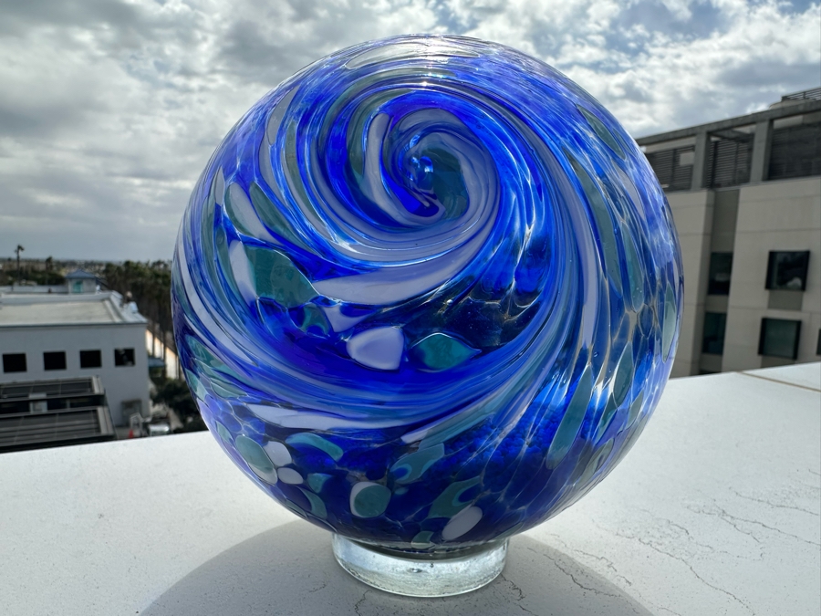 Decorative Seashells Within An Art Glass Ball 7H [Photo 6]
