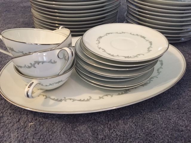 Noritake China Set [Photo 2]