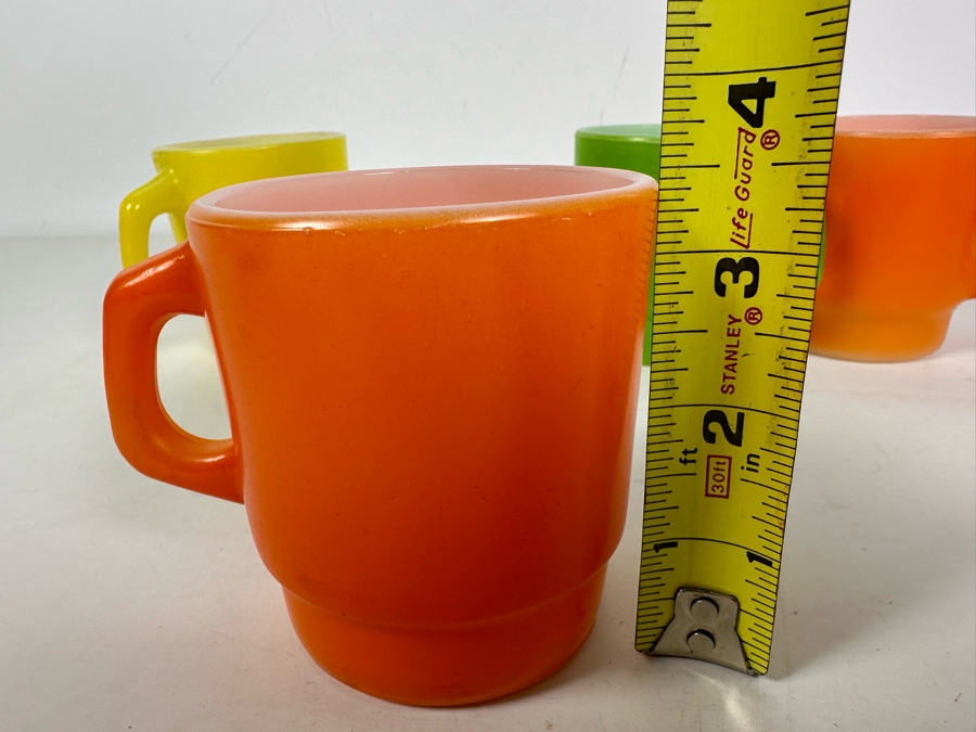 (4) Vintage Anchor Hocking Fire King Mugs 3.5H [Photo 8]