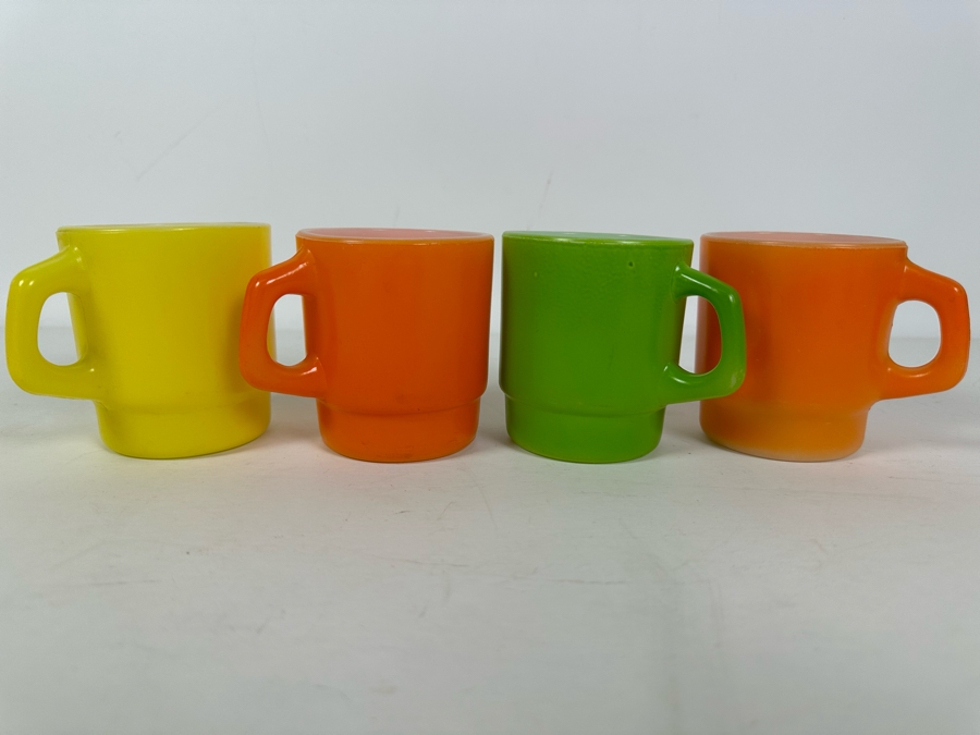 (4) Vintage Anchor Hocking Fire King Mugs 3.5H [Photo 2]
