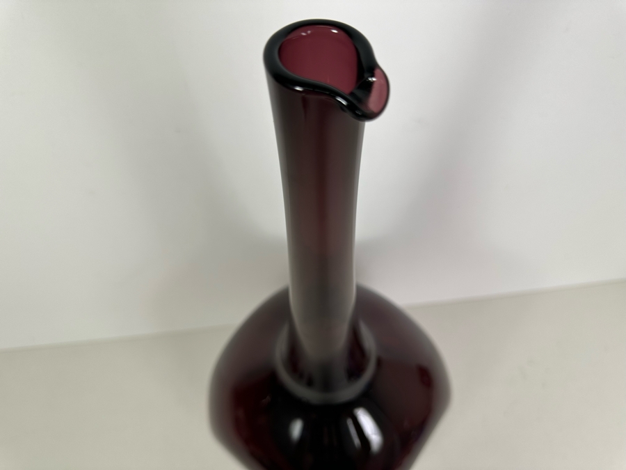 Large Vintage MCM Zeller Purple Amethyst Pinched Dimpled Glass Vase 21'H [Photo 4]