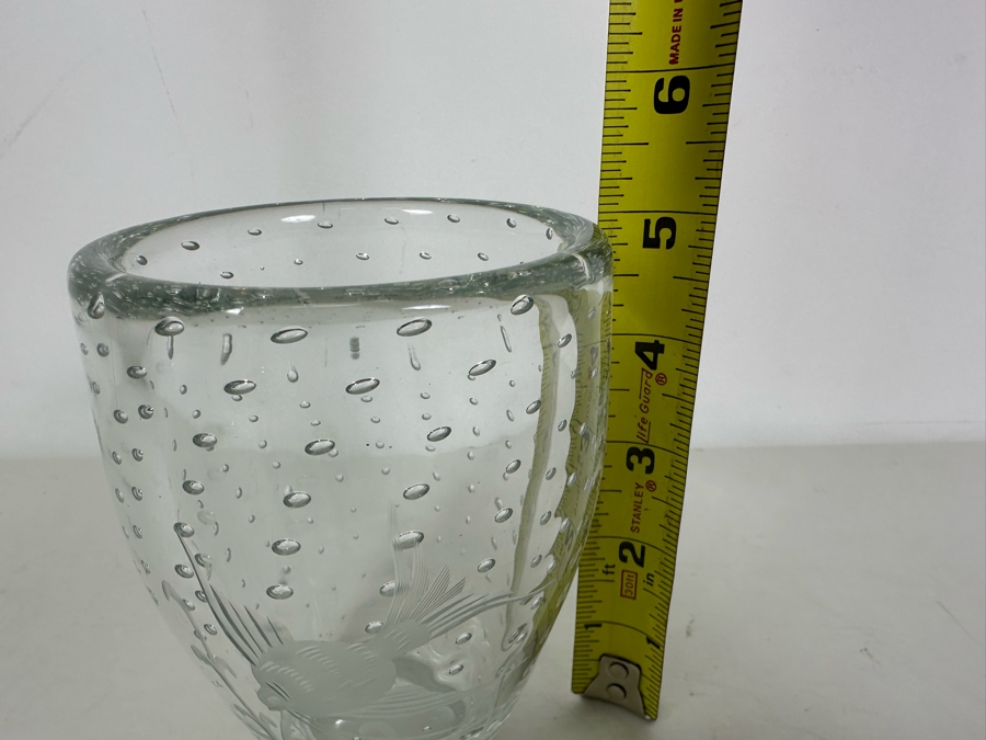Vintage MCM Johansfors Sweden Bubble Etched Fish Crystal Art Glass Vase 5'H [Photo 7]