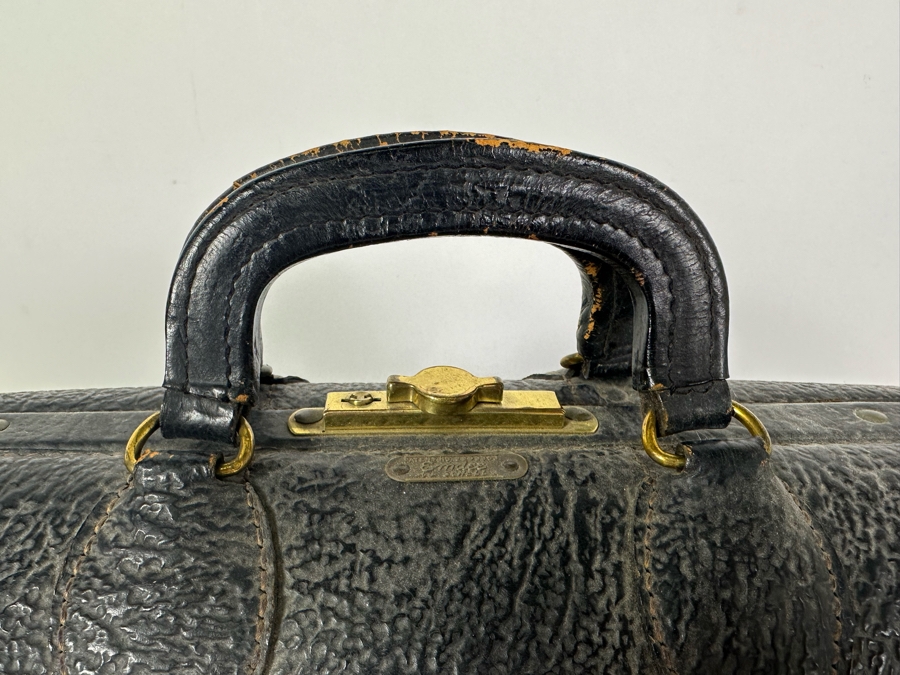 Vintage Top Grain Cowhide Emdee By Schell Doctors Bag 17.5'W X 8'D X 12'H [Photo 4]