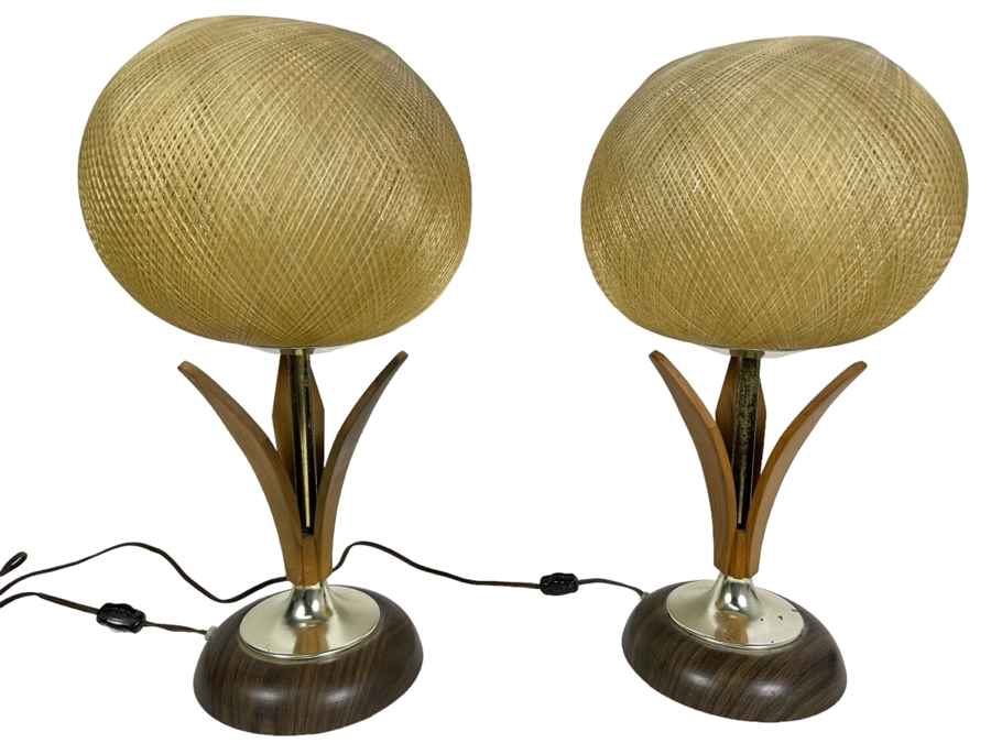 Pair Of Mid-Century Modern Tulip Lamps 18'H