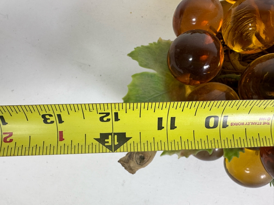 Vintage Lucite Amber & Gold Grape Clusters Home Decor 12'W [Photo 5]