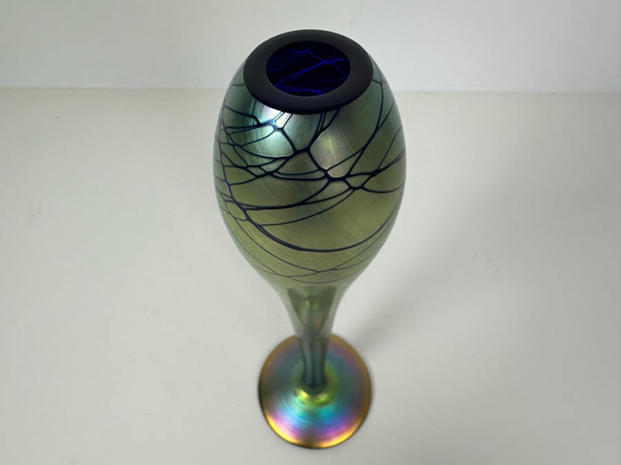 Vintage 1989 Signed Steven Maslach Iridescent Art Glass Bud Vase 11'H [Photo 3]