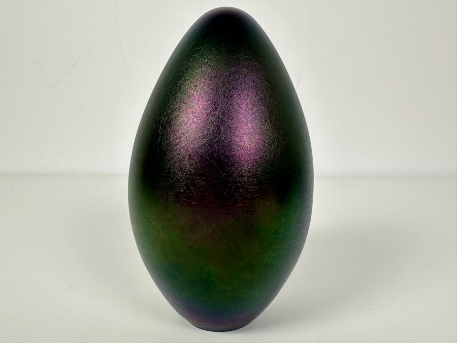Vintage 1991 Robert Eickholt Fountain Iridescent Art Glass Egg Paperweight 6.5'H [Photo 4]