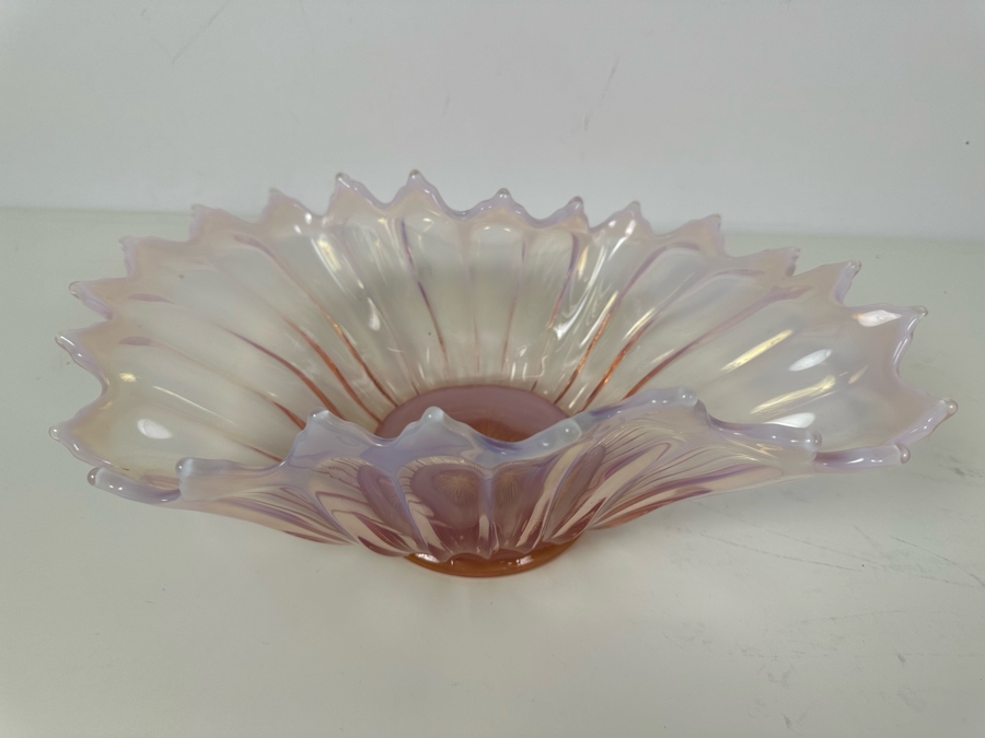 Vintage Fostoria Glass Opalescent Centerpiece Console Bowl 13.5'W X 7'D X 4.5'H [Photo 5]