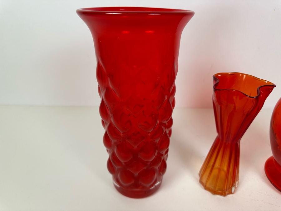 Vintage MCM Bubble Glass Vase 11'H (L), Kreiss Corporation Glass Vase Japan 7.5'H (M) And Stunning Red Bubble Art Glass Vase 13.5'H (R) Red [Photo 5]