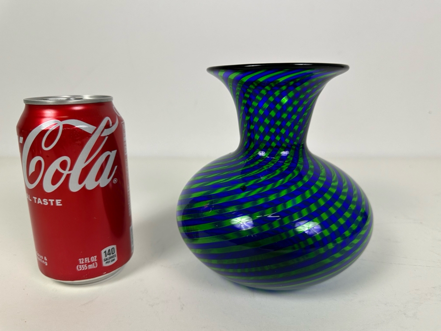 Stunning Vintage Artist Signed Italian Murano Glass Spiral Vase Blue & Green 6'H [Photo 11]