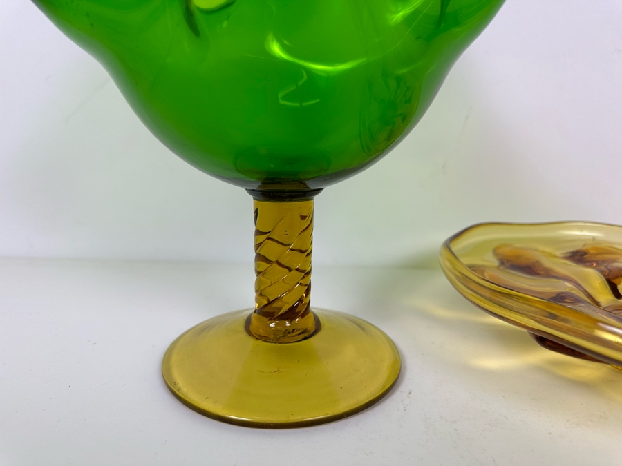 Footed Art Glass Bowl 8.5'H And Amber Glass Dish 8.5'W [Photo 4]
