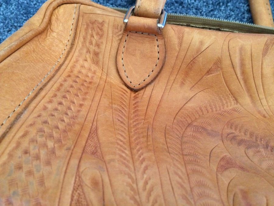 Leather Purse [Photo 4]