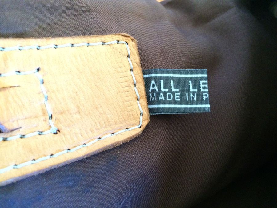 Leather Luggage [Photo 6]