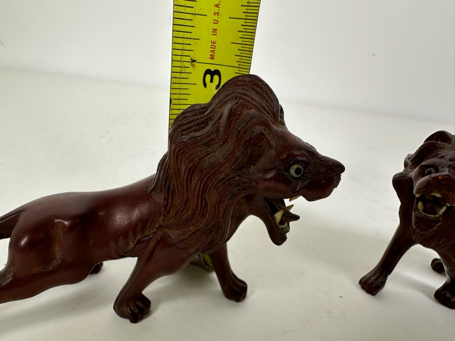 Pair Of Vintage Carved Wooden Lions 5'W X 3'H [Photo 14]