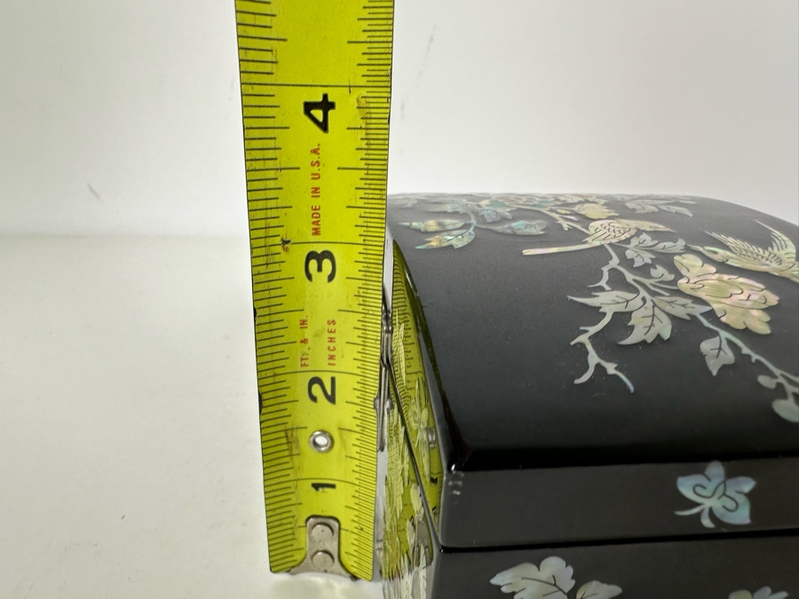Vintage Asian Mother Of Pearl Inlay Lacquered Jewelry Box 5.25'W X 3.25'D X 3'H [Photo 12]