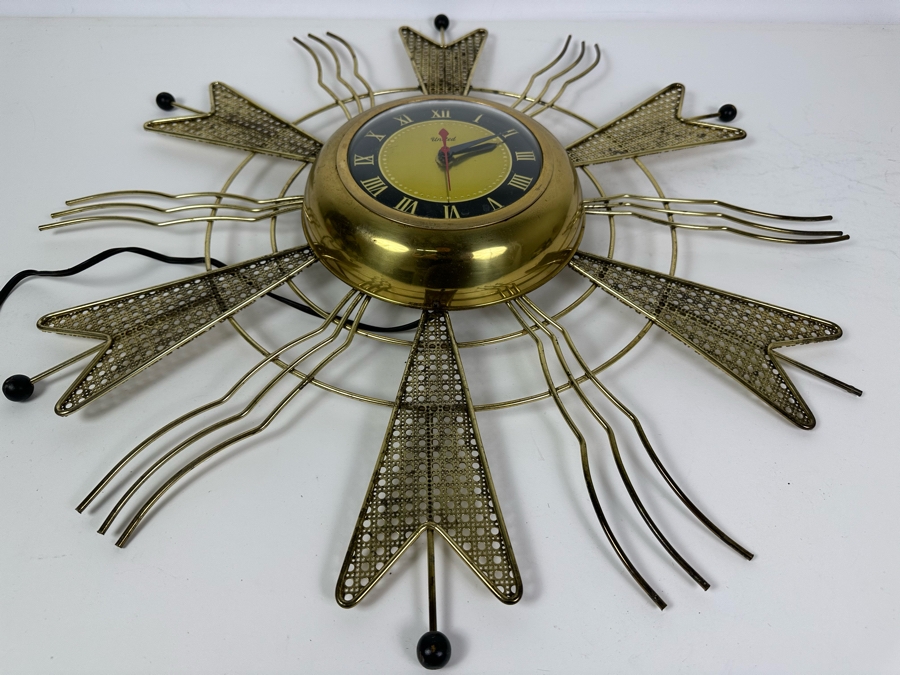 Vintage Mid-Century Modern Sunburst Wall Clock By United Clock Corp. 24'H [Photo 4]