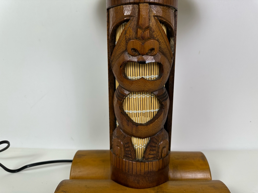 Comtemporary Tiki Table Lamp 26'H [Photo 4]