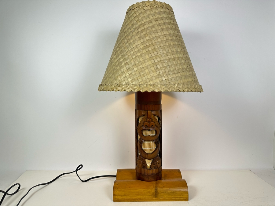Comtemporary Tiki Table Lamp 26'H [Photo 2]
