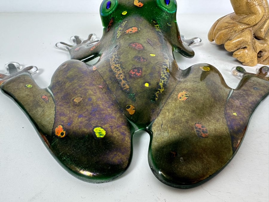 Art Glass Frog Wall Art 8.5'L & Hand Carved Wooden Frog 3.5'H [Photo 9]
