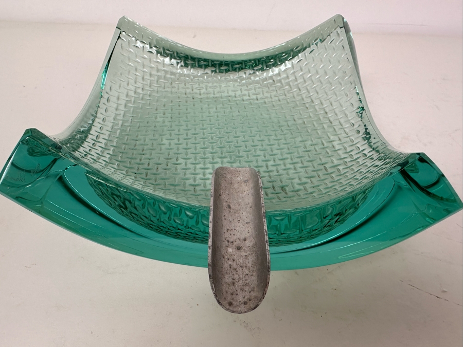 Vintage Artist Signed Stephen Schlanser Art Glass Ashtray 7'W [Photo 5]