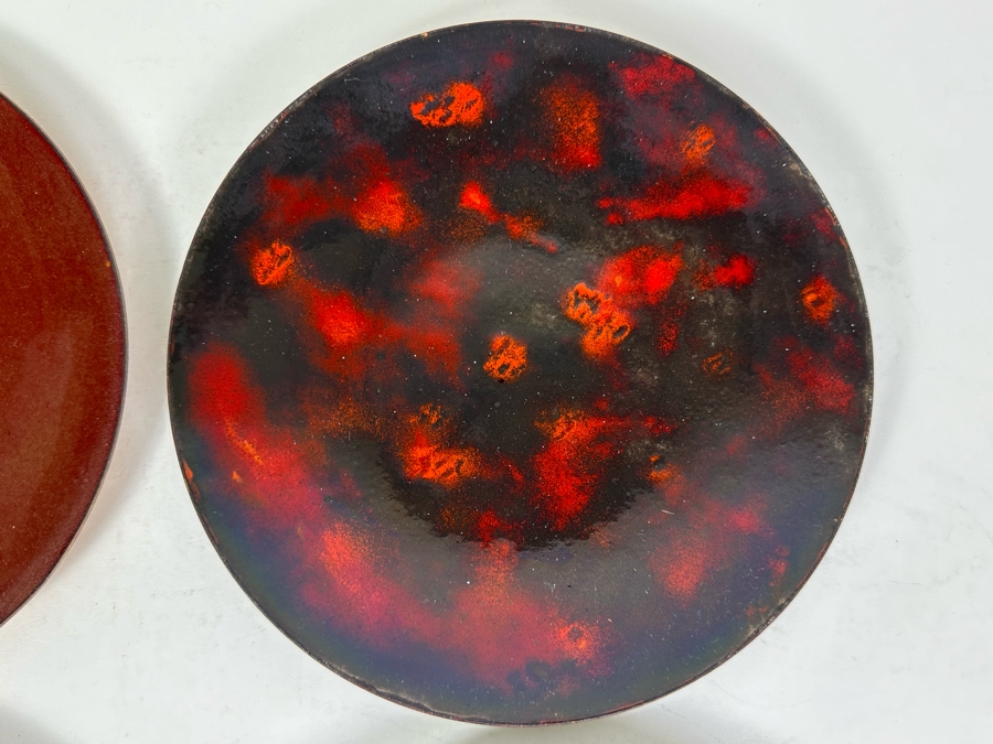 (4) Handmade Enamel Copper Plates Dishes Of Various Makes Including Annemarie Davidson 7.75'R [Photo 6]
